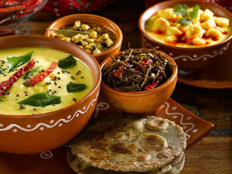 Top 10 famous  foods  in Rajasthan