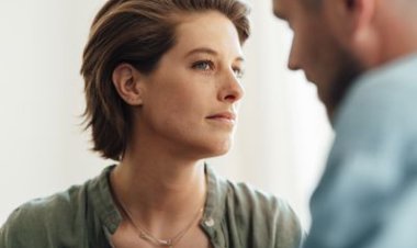 How to Get Over a Crush, According to Dating Experts