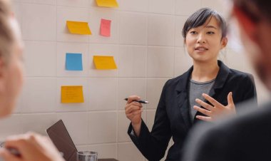 Best 4 Types of Communication and How To Improve Them