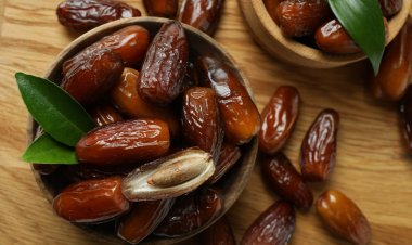 The Nutritional Value Of Dates Compared To Other Snacks