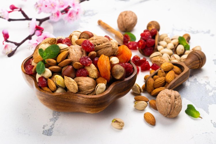 Top 10 Benefits Of Eating Dry Fruits Everyday