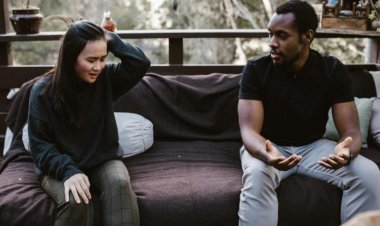 The 3 Lies Men Believe About Themselves